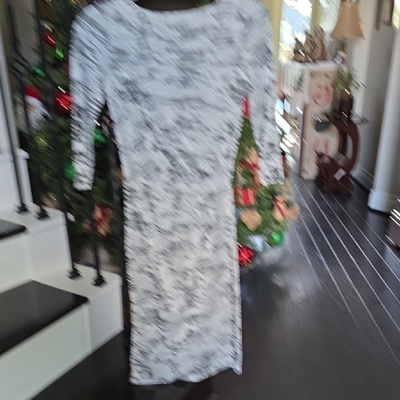 Elegant Long Sleeve Camouflage Dress - Picture 11 of 11